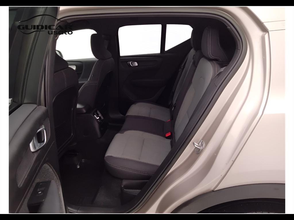 VOLVO XC40 2023 - XC40 1.5 t5 recharge phev Core auto