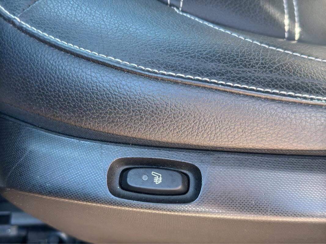 Smart Forfour 1.0 Youngster 71cv AUTOM E TETTO PANORAMICO