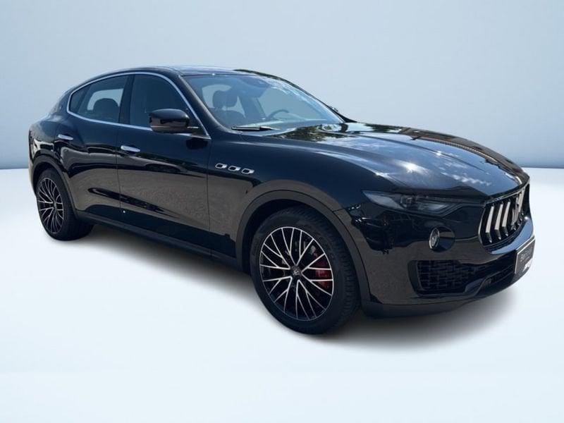 Maserati Levante 3.0 V6 250CV AUTO