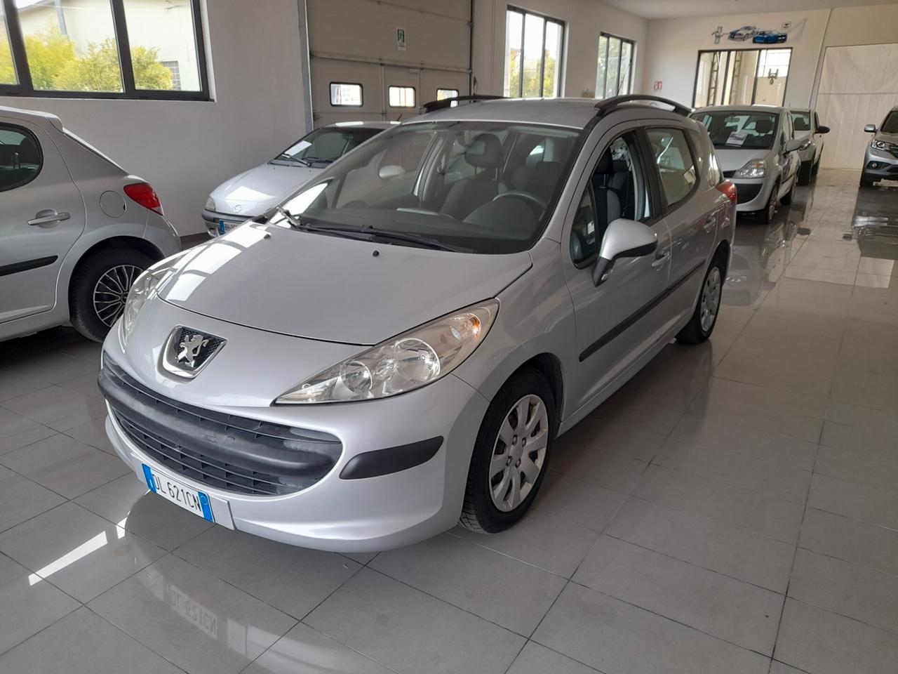 Peugeot 207 1.4 VTi 95CV SW ONE Line