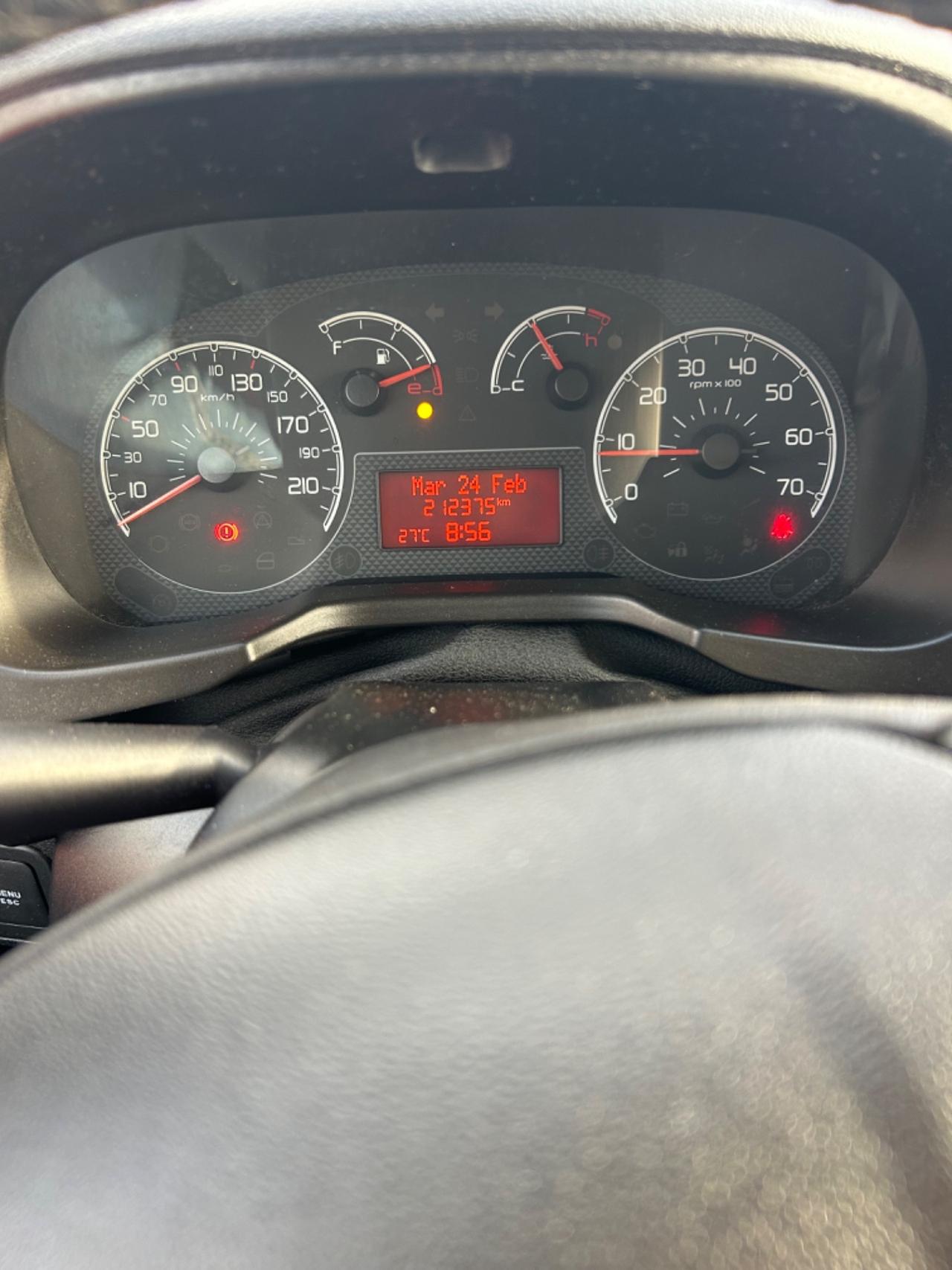 Fiat Qubo 1.3 MJT 95 CV Trekking