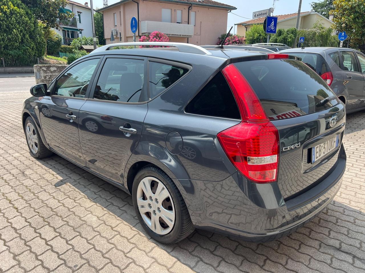 Kia Ceed sw 1.6 Con GPL Casa madre