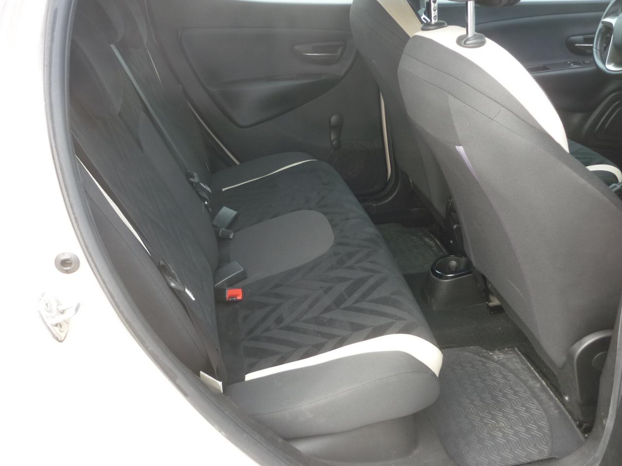 Lancia Ypsilon 1.2 69 CV 5 porte Gold