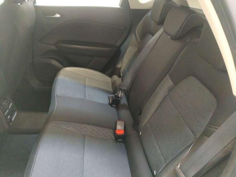 Renault Captur 1.6 E-Tech hybrid Zen 145cv auto