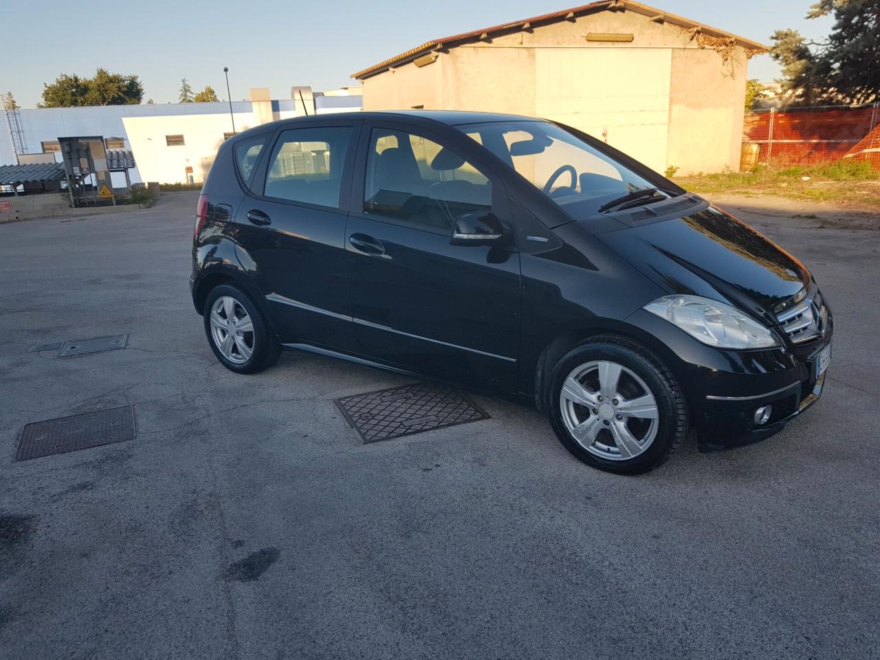 Mercedes-benz A 150 BlueEFFICIENCY Coupé Avantgarde