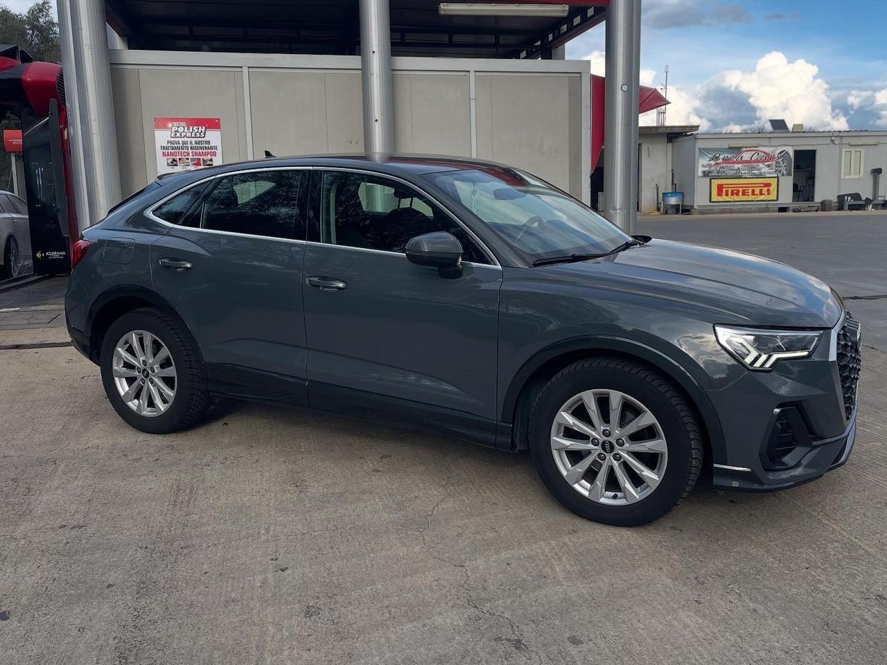 Audi Q3 SPB 35 TDI S tronic Business Plus