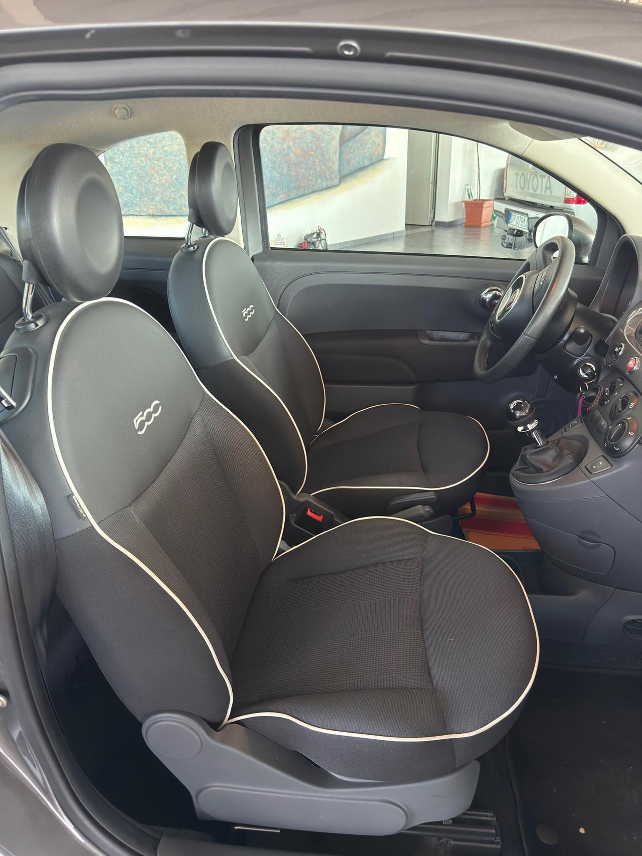 Fiat 500 1.2 Lounge my09" 39000km