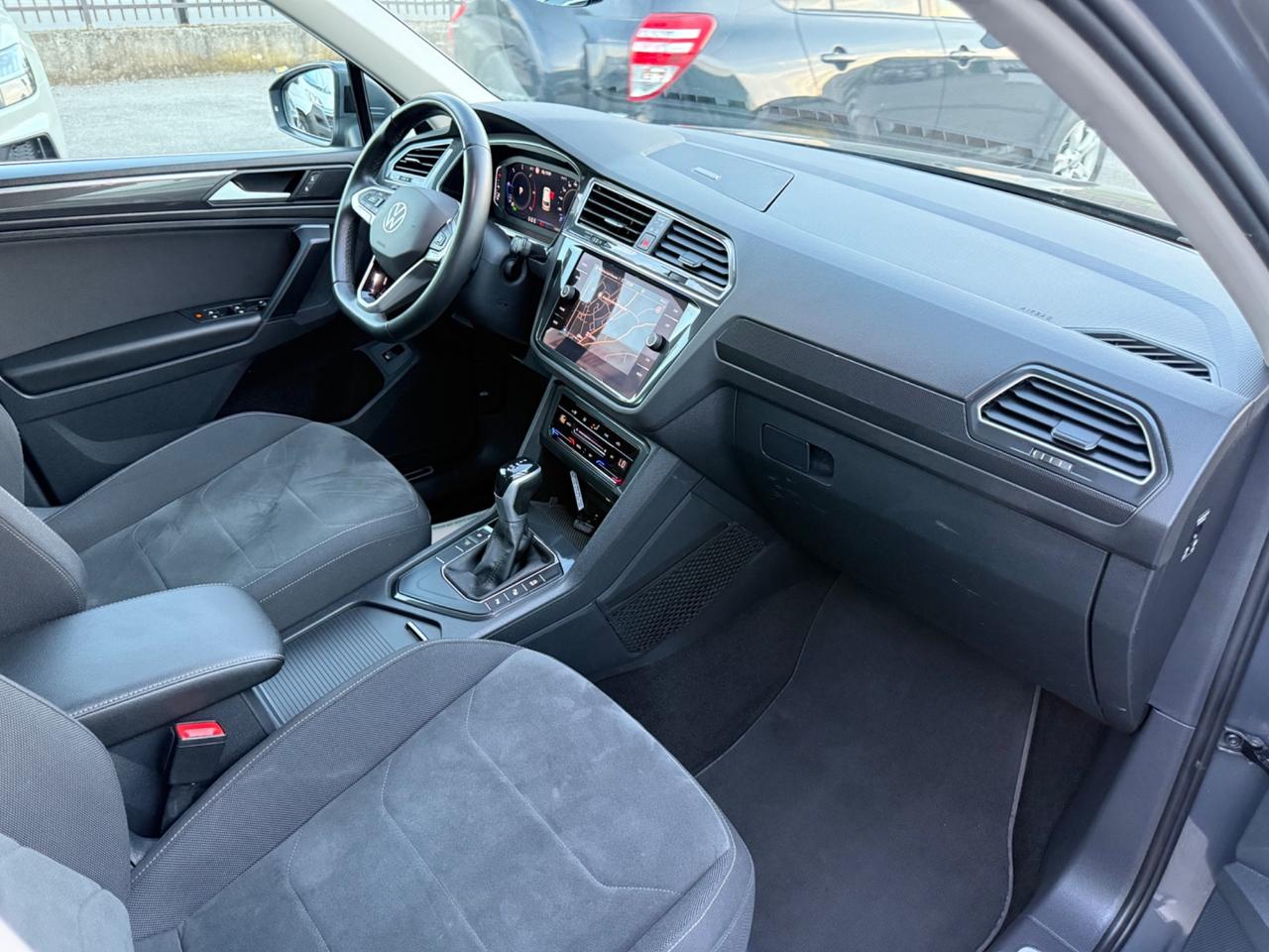Volkswagen Tiguan 2.0 TDI 150 CV SCR DSG Elegance