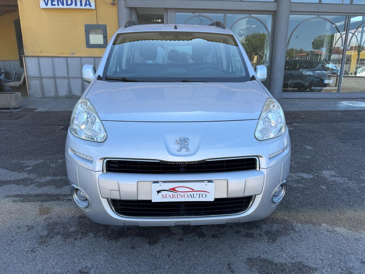 Peugeot Partner Tepee 1.6 e-HDi 92 CV S&S Outdoor