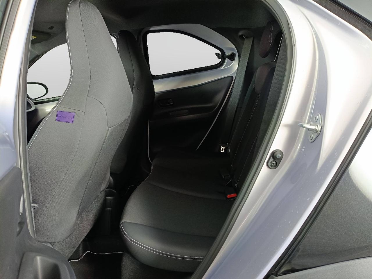 TOYOTA Aygo X 1.0B JBL® SE MT - MY24