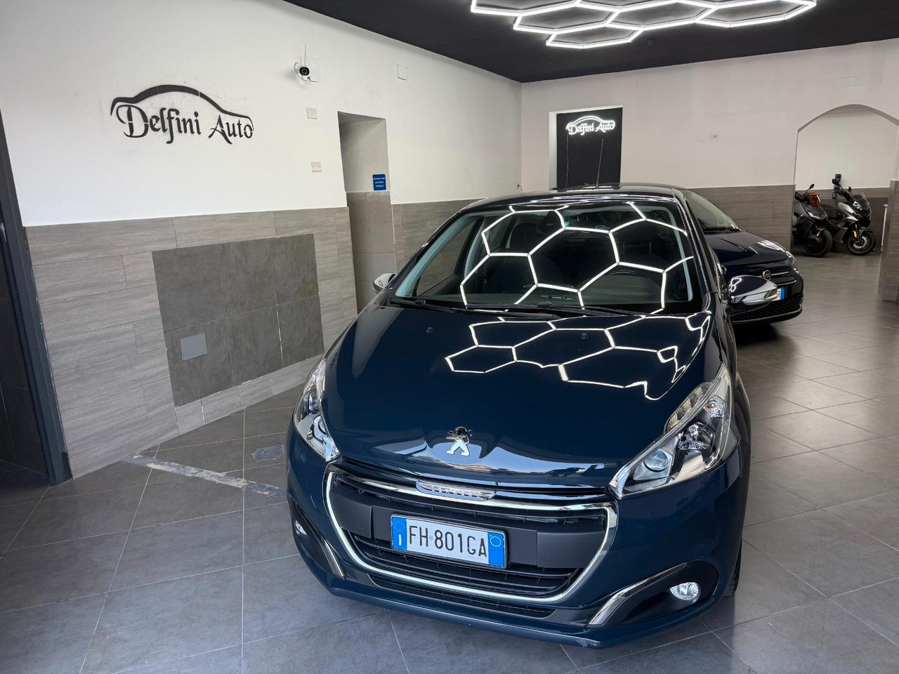 Peugeot 208 BlueHDi 75 5 porte Allure