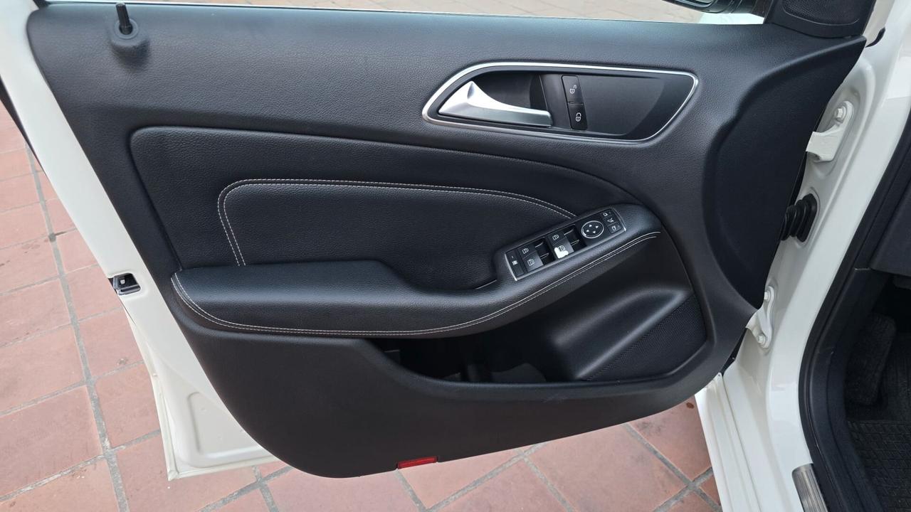 Mercedes-benz B 200 B 180 CDI Premium