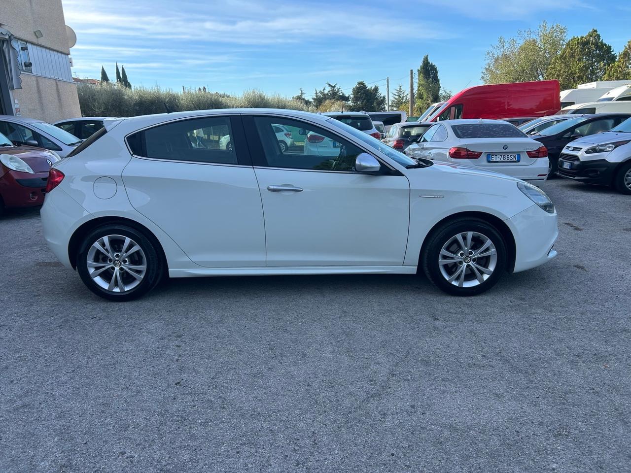 Alfa Romeo Giulietta 1.6 JTDm-2 105 CV Exclusive