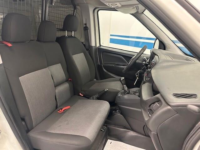 Fiat Doblo 1.3 MJT PC-TN Cargo Lamierato SX 3 Posti