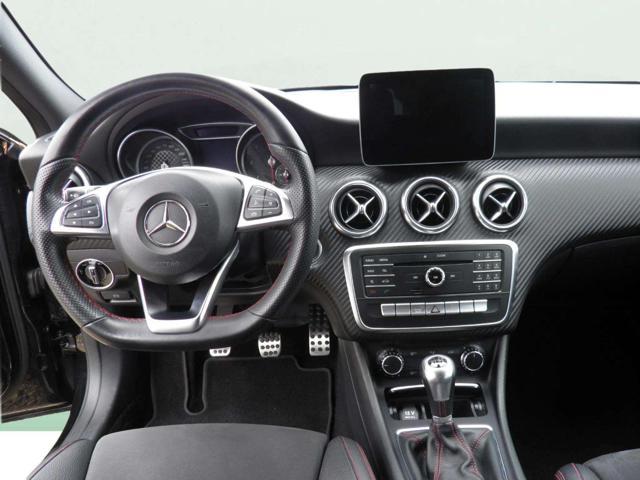 MERCEDES-BENZ A 180 d Premium