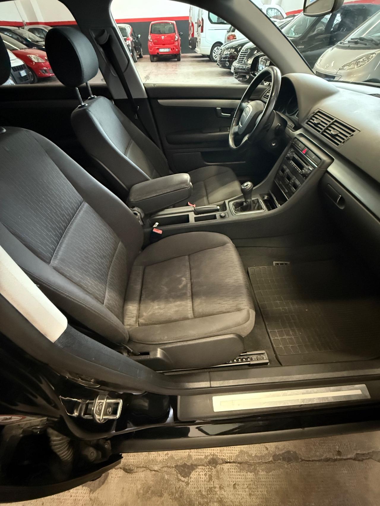Audi A4 2.0 20V