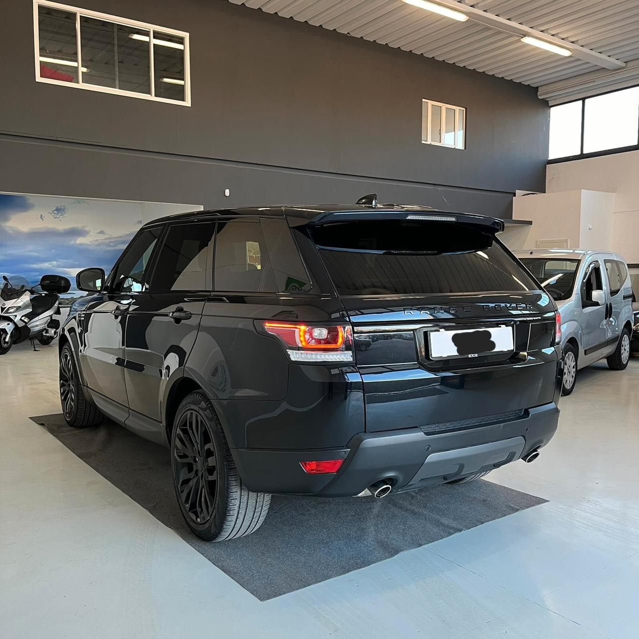 Land Rover Range Sport 3.0 TDV6 HSE