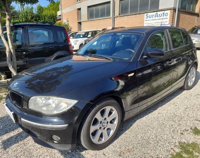 BMW 118 d 5 porte Attiva