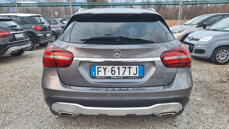 Mercedes-Benz GLA 200 d Automatic Sport