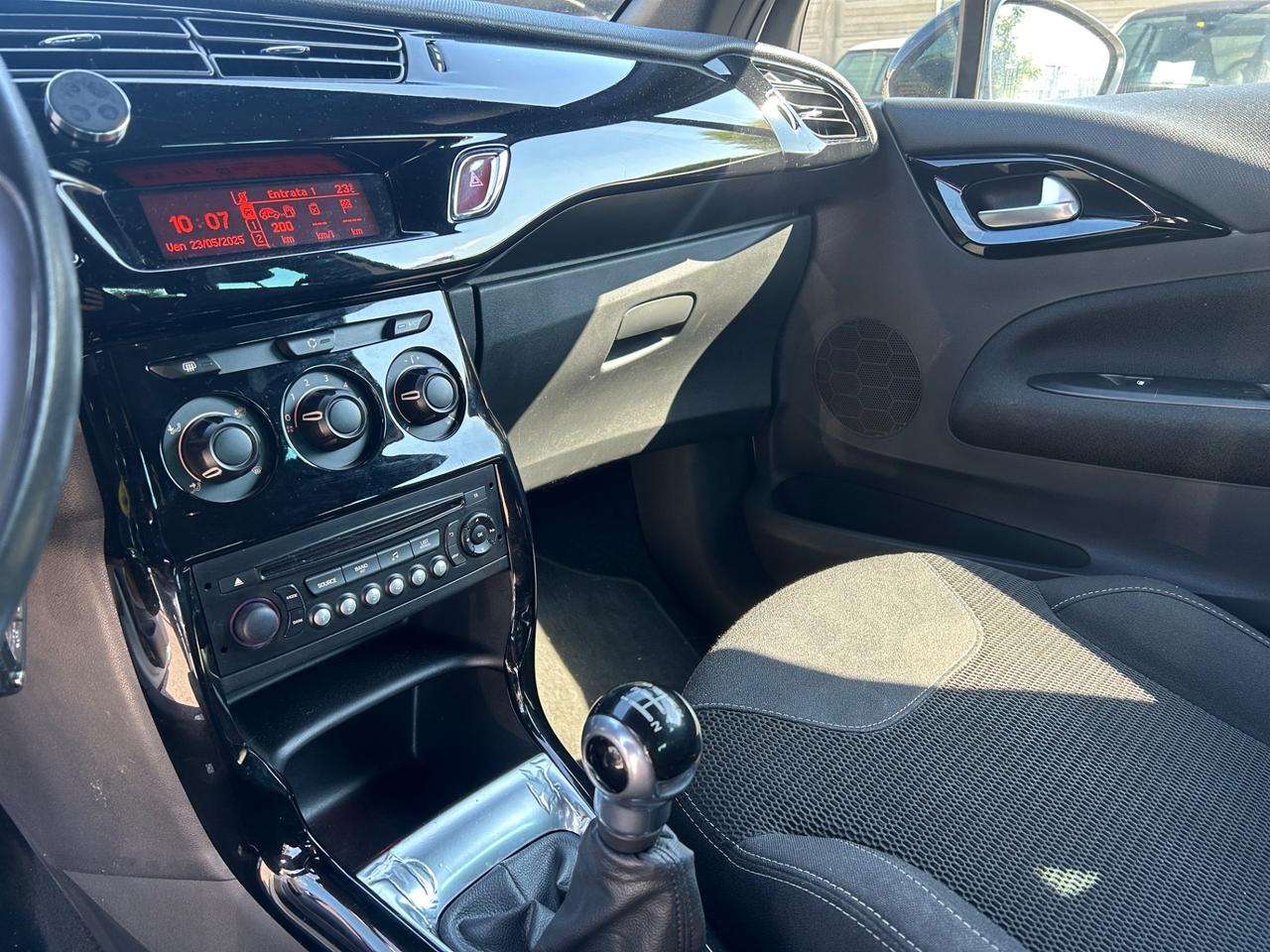 DS 3 1.2 VTi 82 Chic