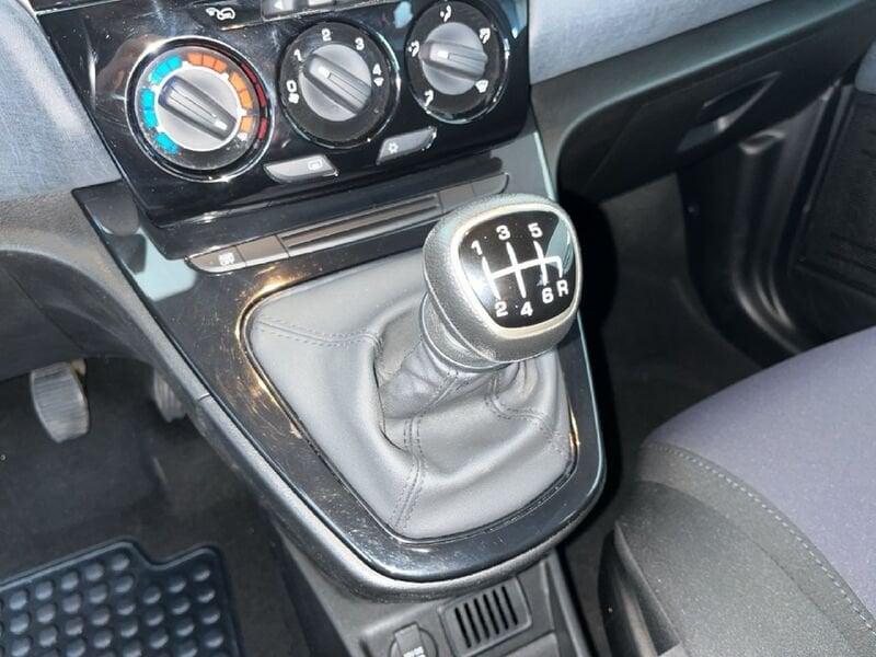 Lancia Ypsilon III 2021 1.0 firefly hybrid Gold s&s 70cv 5p.ti