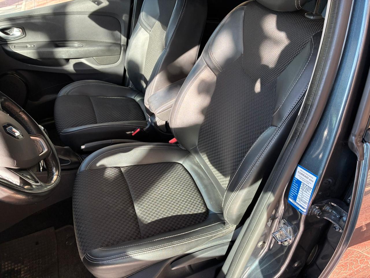 Renault Clio S.W.1.5dCi110CV perfetta navi retro-18