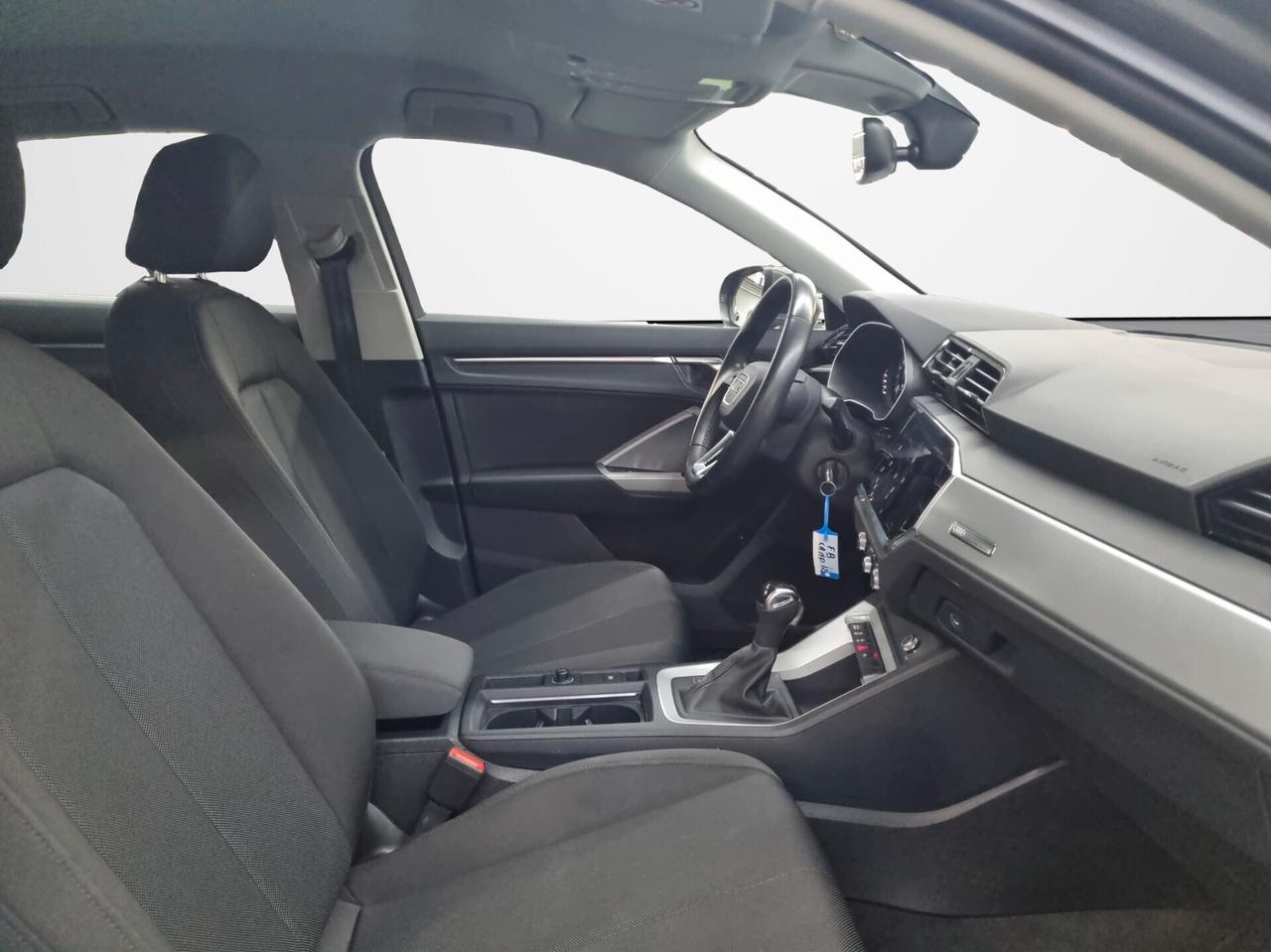 Audi Q3 SPORTBACK 35 TFSI S tronic Business Plus