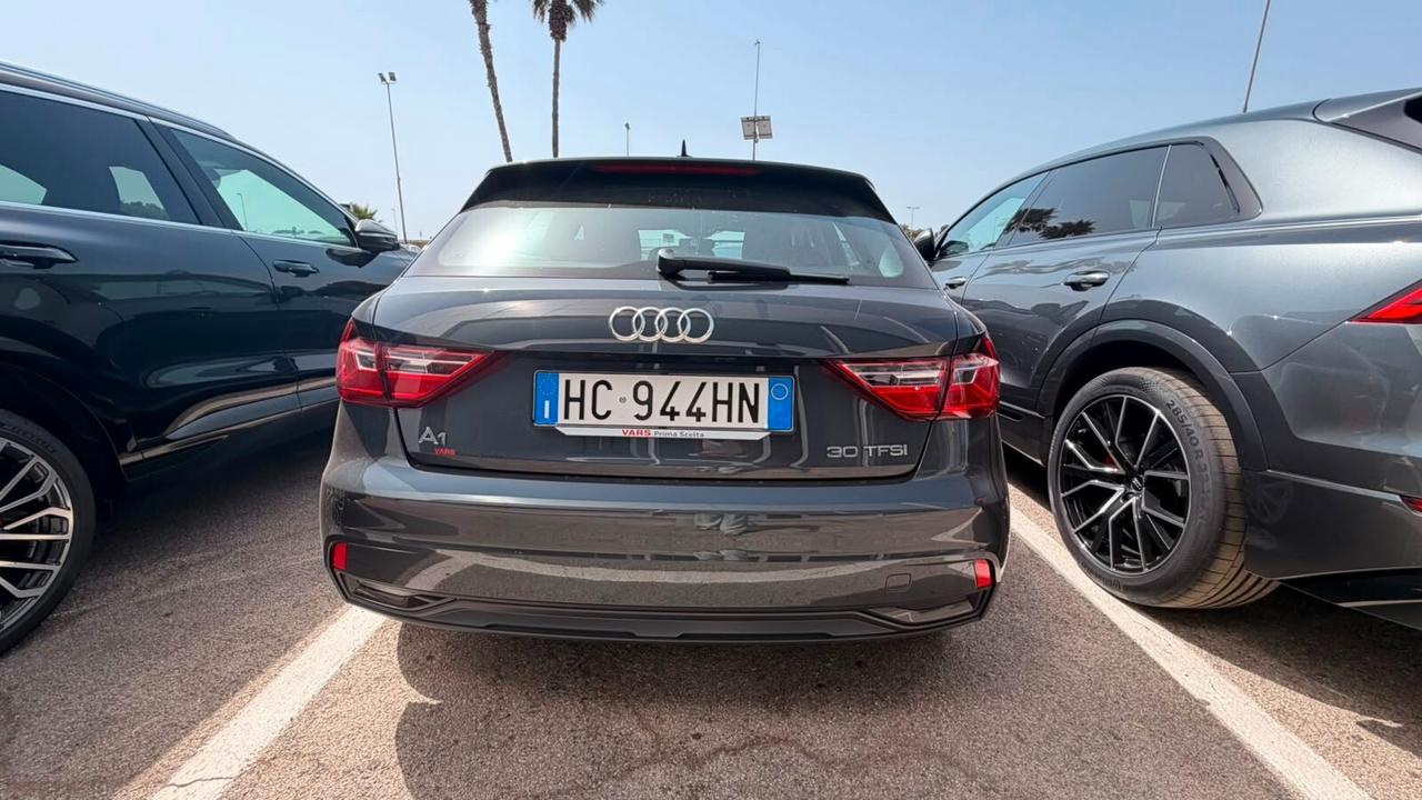 Audi A1 SPB 30 TFSI S tronic Identity Black