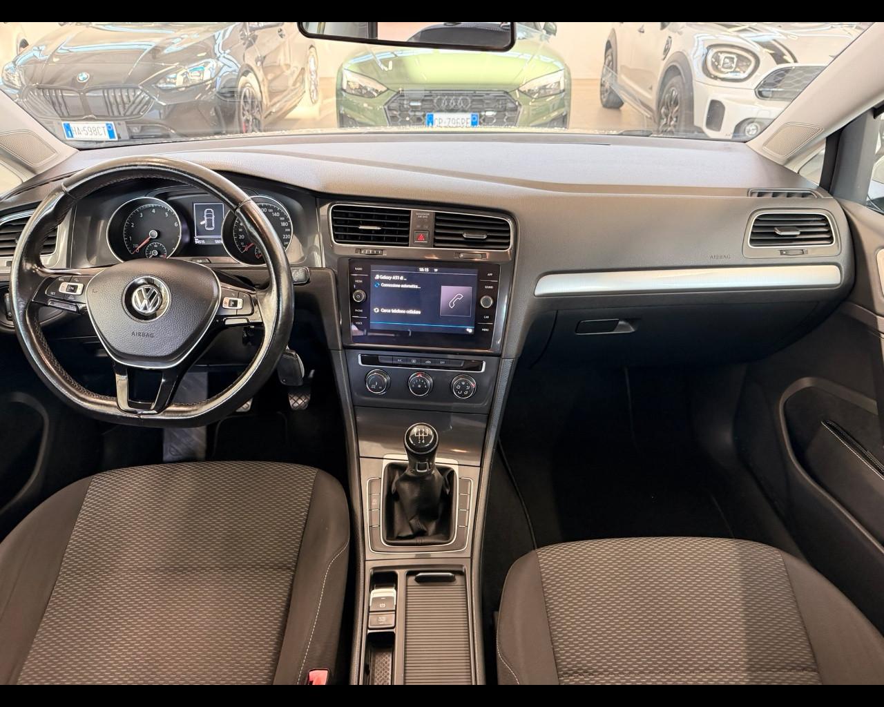 VOLKSWAGEN Golf 7ª serie - Golf 1.0 TSI 85 CV 5p. Trendline BlueMotion Technology