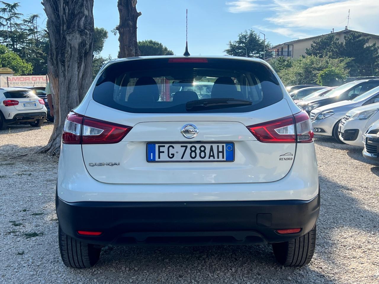 Nissan Qashqai 1.5 da 112,00 euro al mese