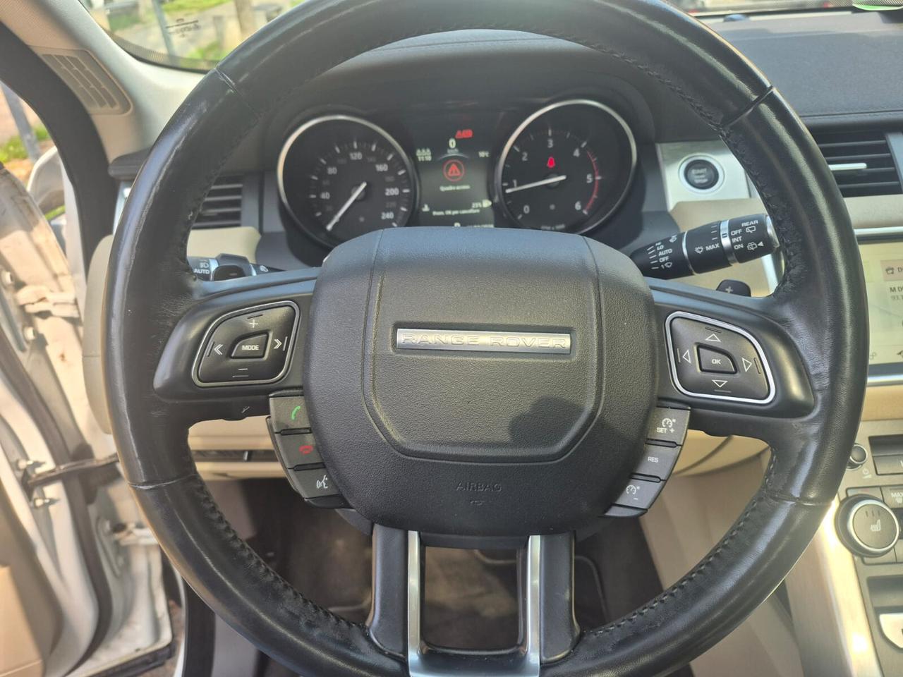 Land Rover Range Evoque 2.0 TD4 150 CV SE Dynamic