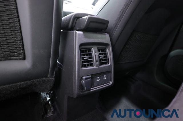 RENAULT Captur ECO-G 100 CV TECHNO FULL LED NEOPATENTATI