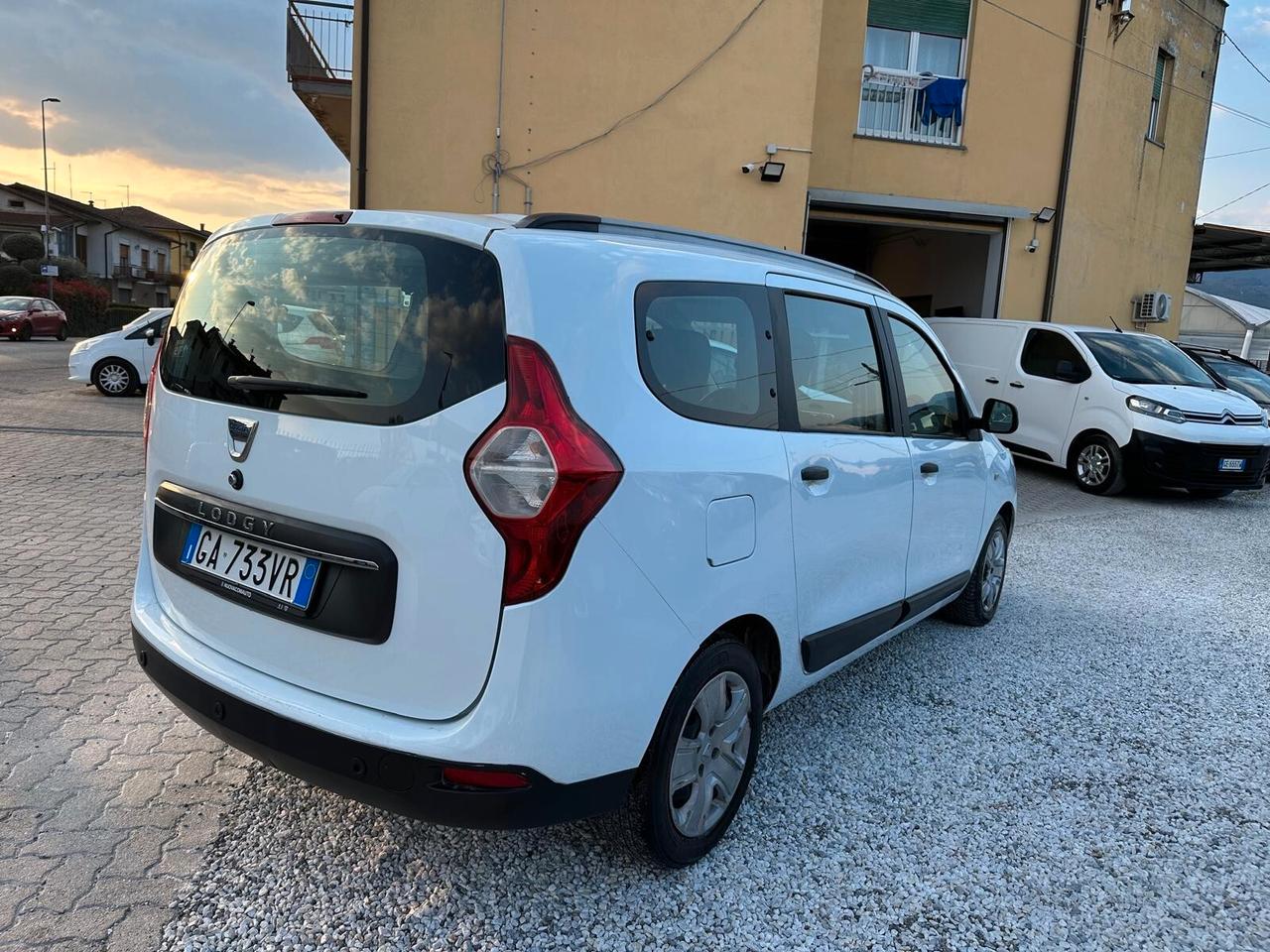 Dacia Lodgy 1.5 Blue dCi 8V 95CV 5 posti Comfort