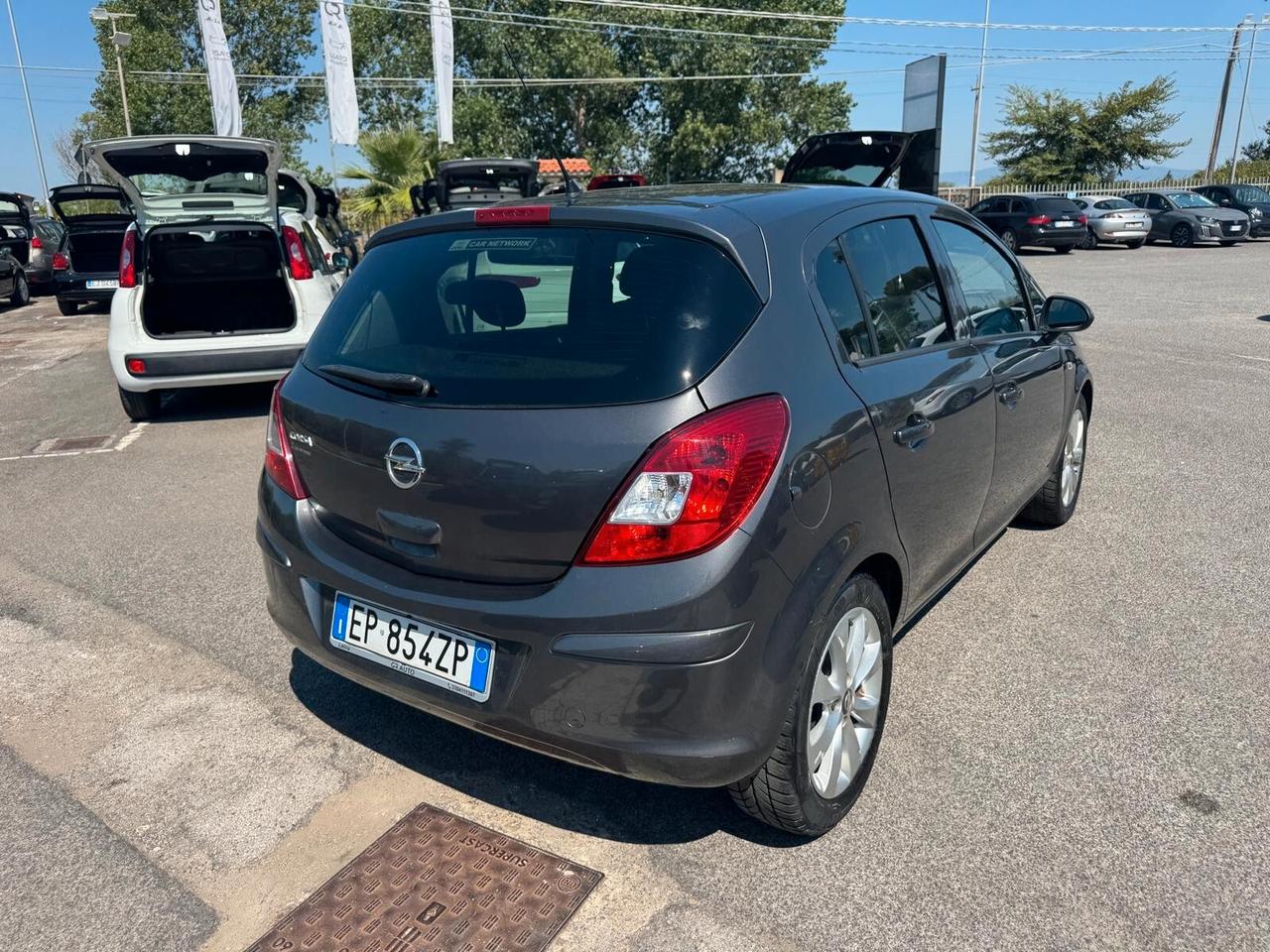 Opel Corsa 1.2 BENZ 85CV 5P KM 67000 - 2013