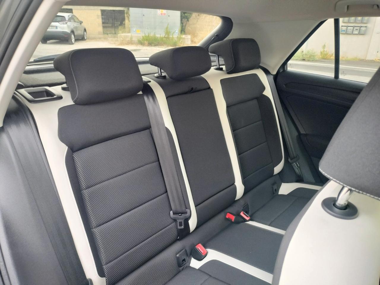 Volkswagen T-Roc 1.5 TSI ACT Advanced BlueMotion Technology