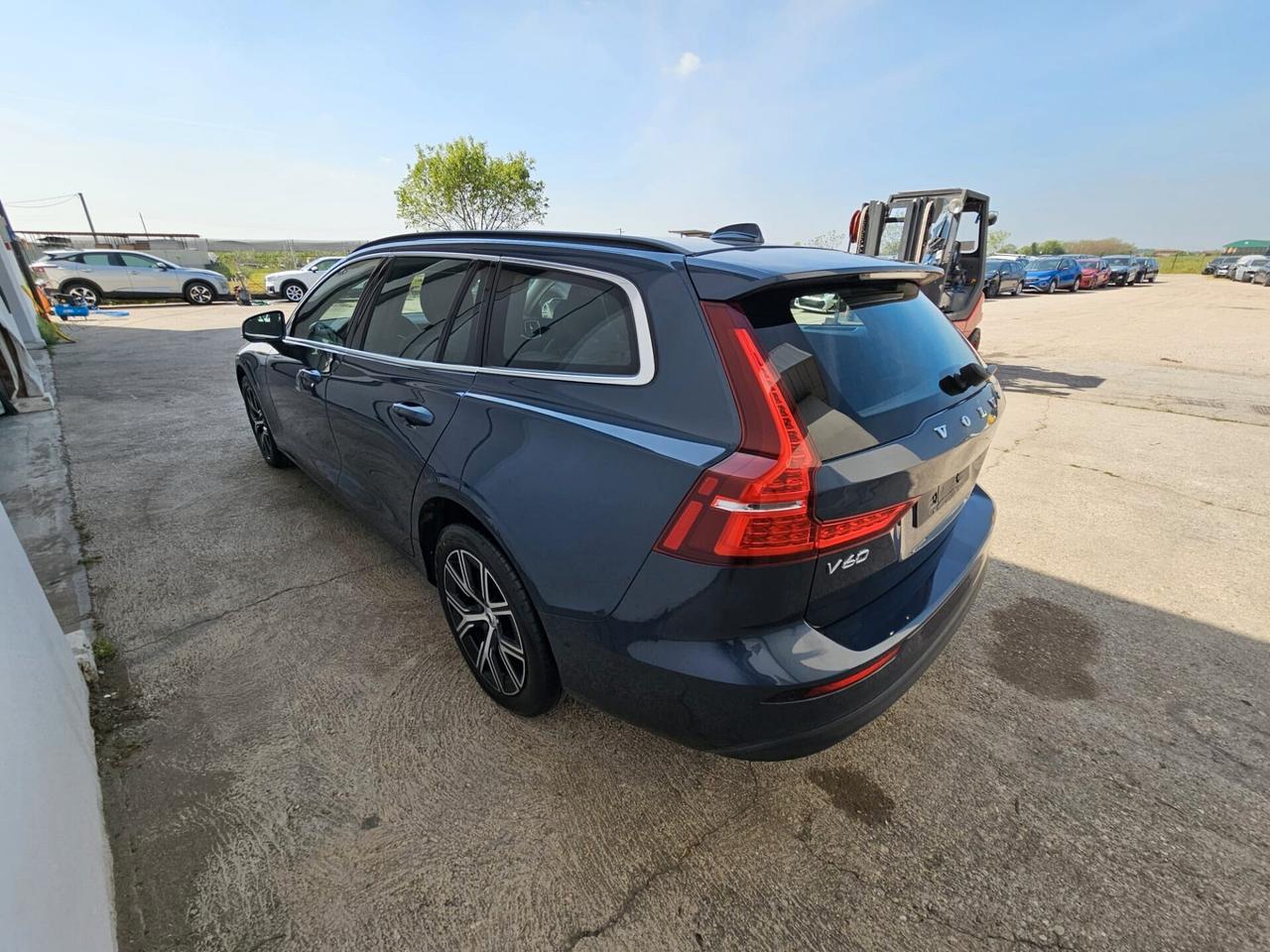 Volvo V60 2.0 b4 Core auto - MOTORE KO