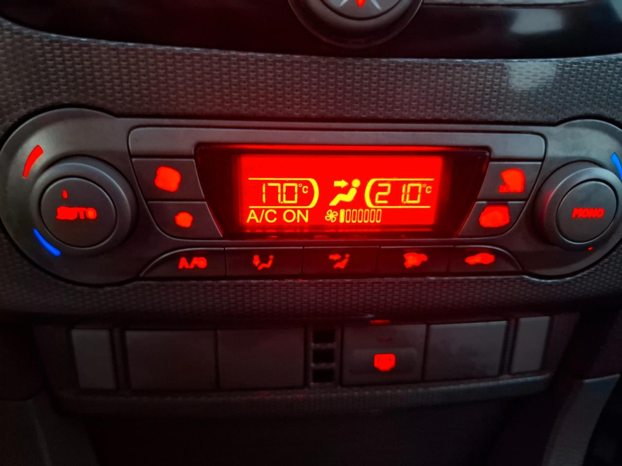 Ford Focus 1.6 TDCi (90CV) SW Tit.
