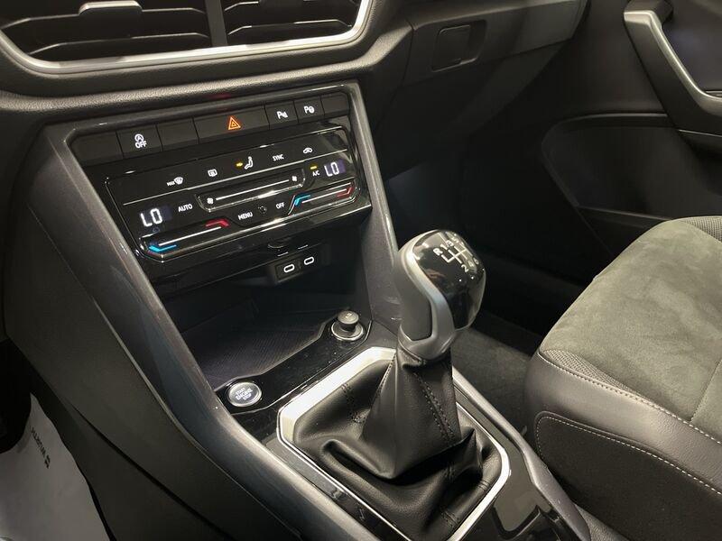 Volkswagen T-Roc Nuovo Style 2.0 TDI SCR 85 kW (115 CV) Manuale