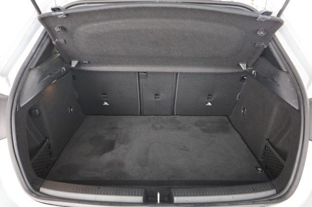 MERCEDES-BENZ A 180 A 220 Automatic 4Matic Premium