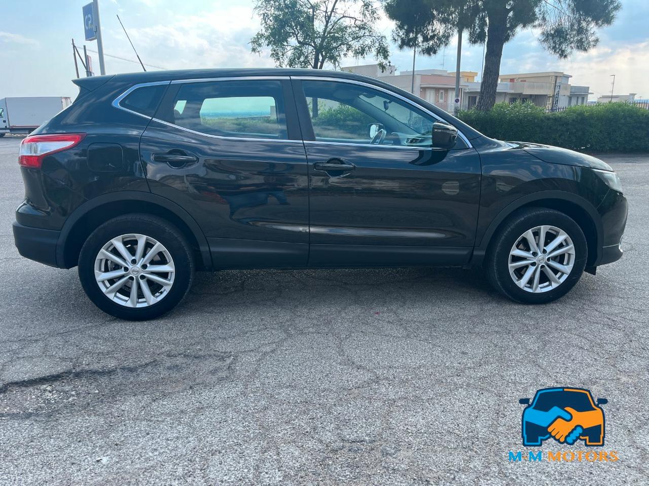 Nissan Qashqai 1.5 dci Business 110cv E6