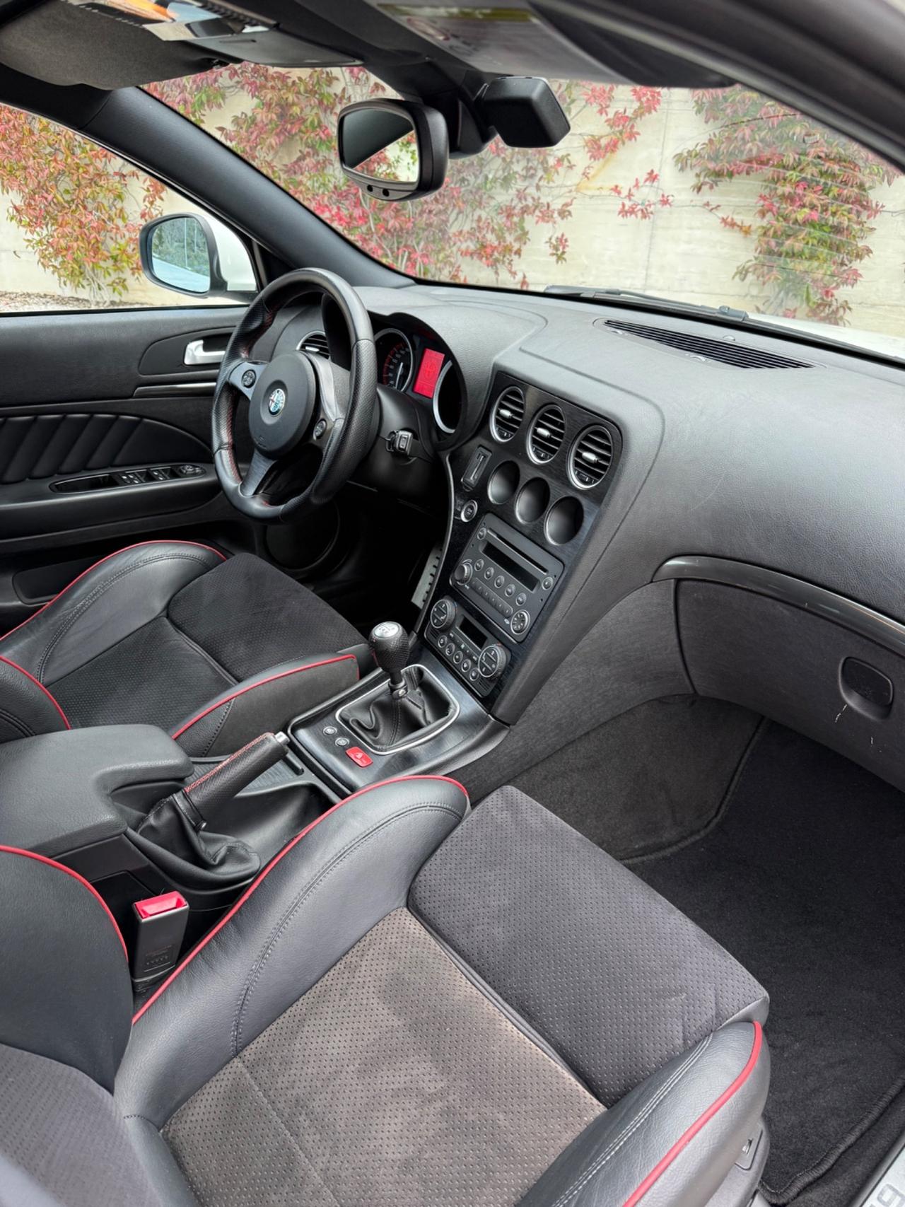 Alfa Romeo 159 Turismo internazionale 1750 TBI