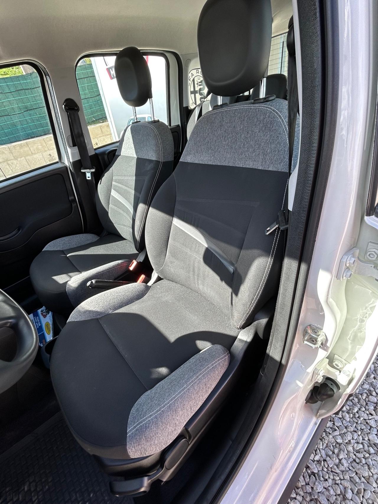 Fiat Panda 1.0 FireFly S&S Hybrid City Cross