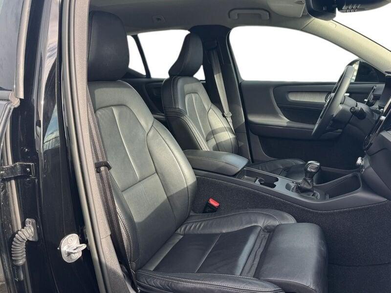 Volvo XC40 T2 129 CV NAVI LED Core
