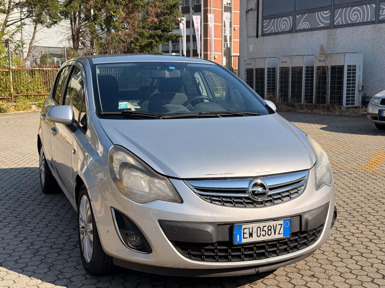 Opel Corsa 1.2 85CV 5 porte GPL-TECH Edition