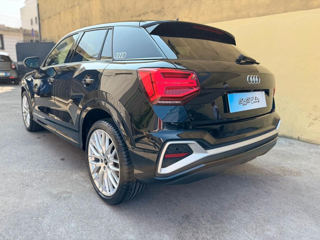 Audi Q2 35 TDI S tronic line Edition
