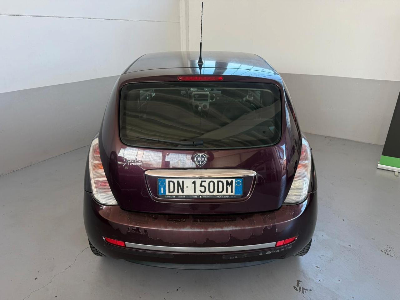 Lancia Ypsilon 1.2 Argento