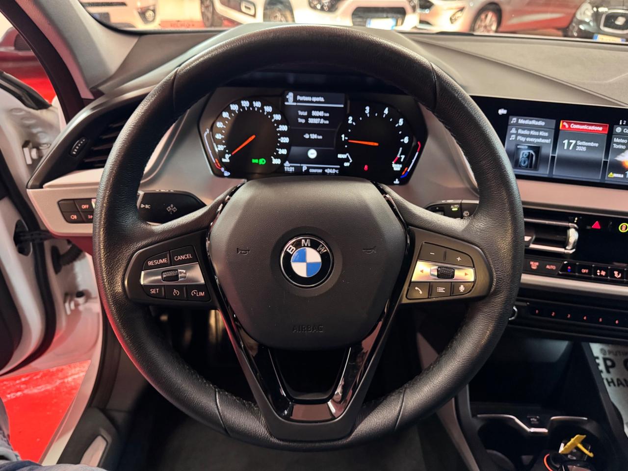 Bmw 118 118i 5p. Business Advantage