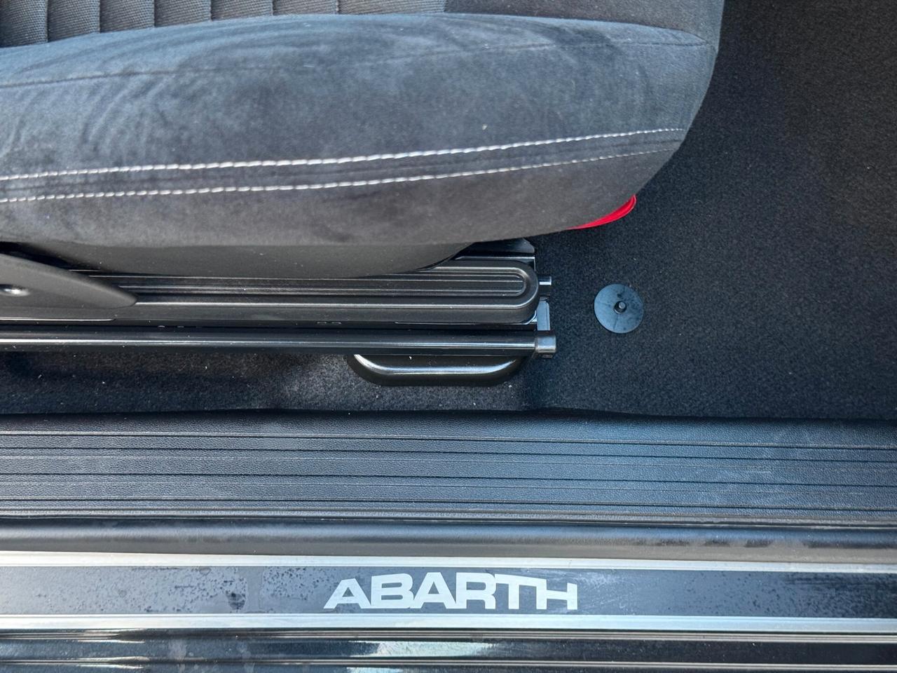 Abarth 595 1.4 Turbo T-Jet 180 CV Competizione CARBONIO SABELT FULL UNI PRO TAGLIANDI CERT