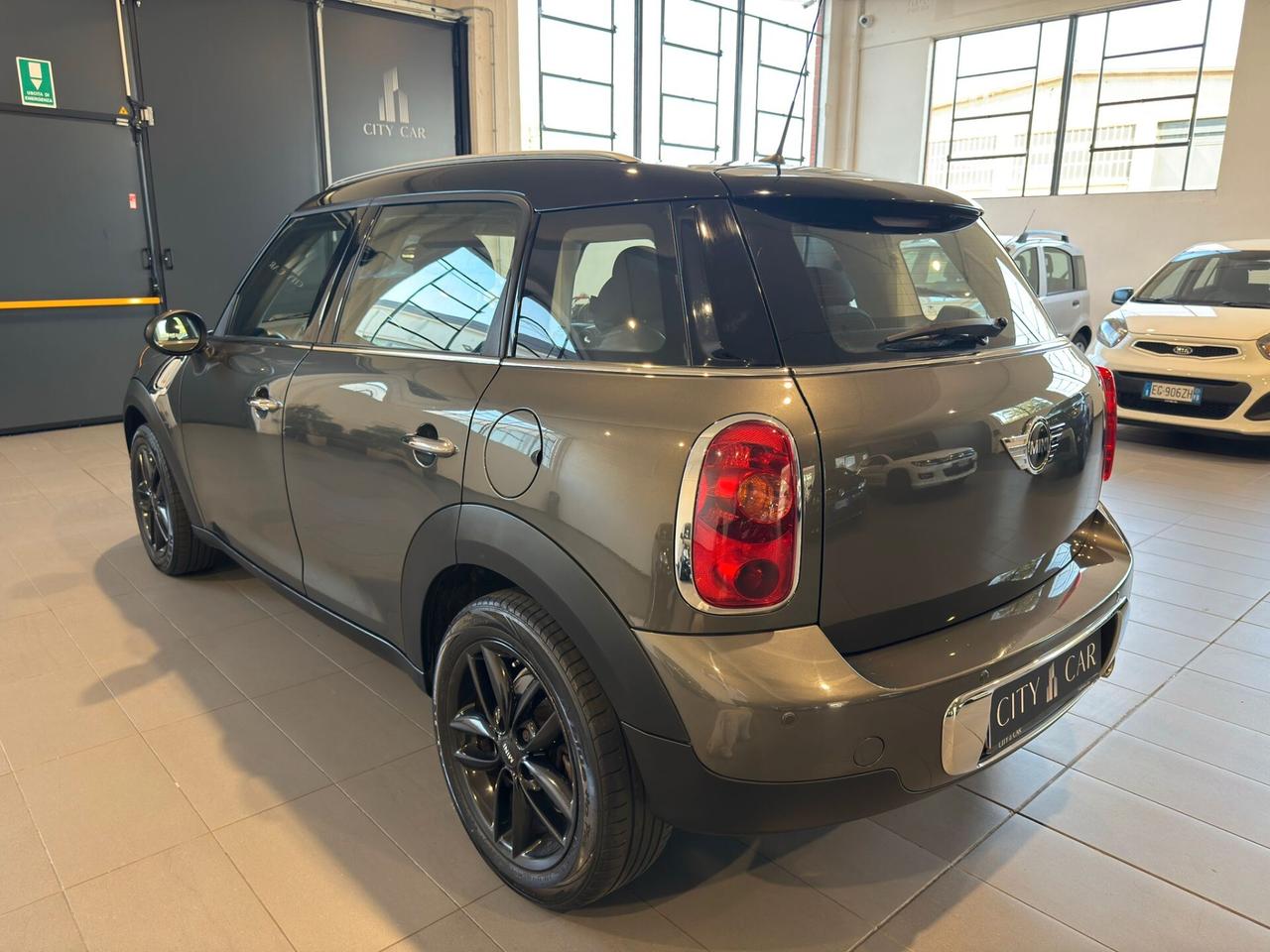 Mini Cooper D Countryman Mini 2.0 Cooper D Countryman Automatica