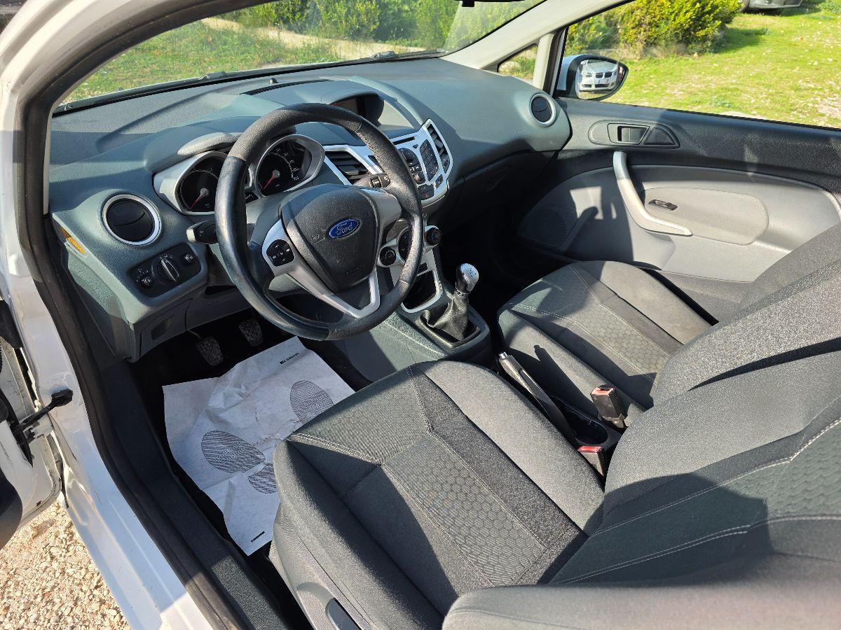FORD FIESTA 1.4 DIESEL 2014 OK NEOPAT GARANZ 12 MESI